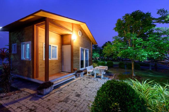 beung sampathuan nakornchaisri resort