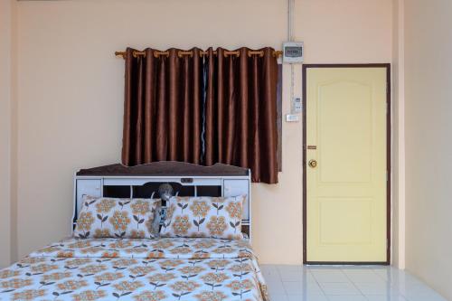 beung sampathuan nakornchaisri resort