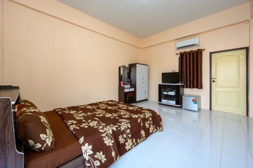 beung sampathuan nakornchaisri resort