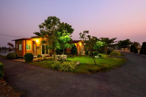 beung sampathuan nakornchaisri resort
