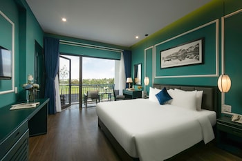 serene nature hotel and spa