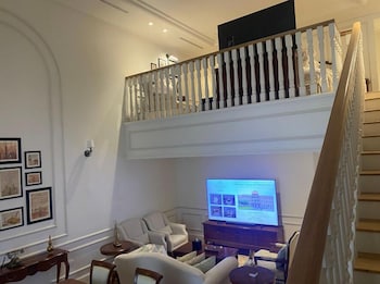 21 high street residence