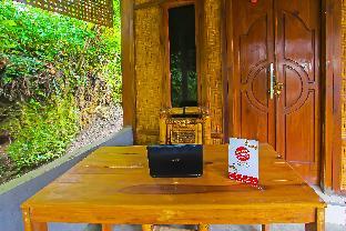 spot on 92462 awenk homestay
