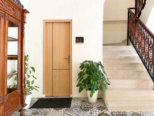 masri living by daphna international