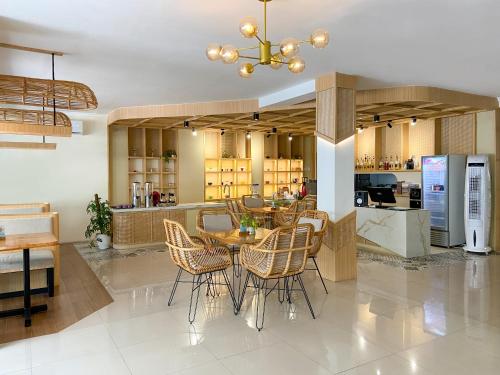 masri living by daphna international