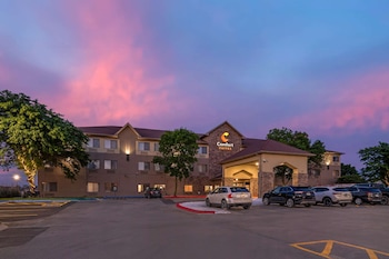 comfort suites omaha east council bluffs