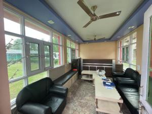 Hotel New Sahil,India>>Srinagar,4 star
