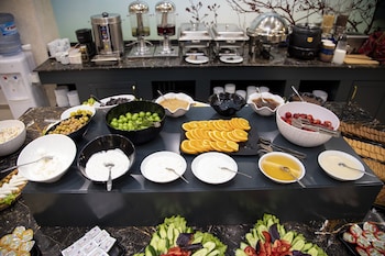 essam deluxe hotel