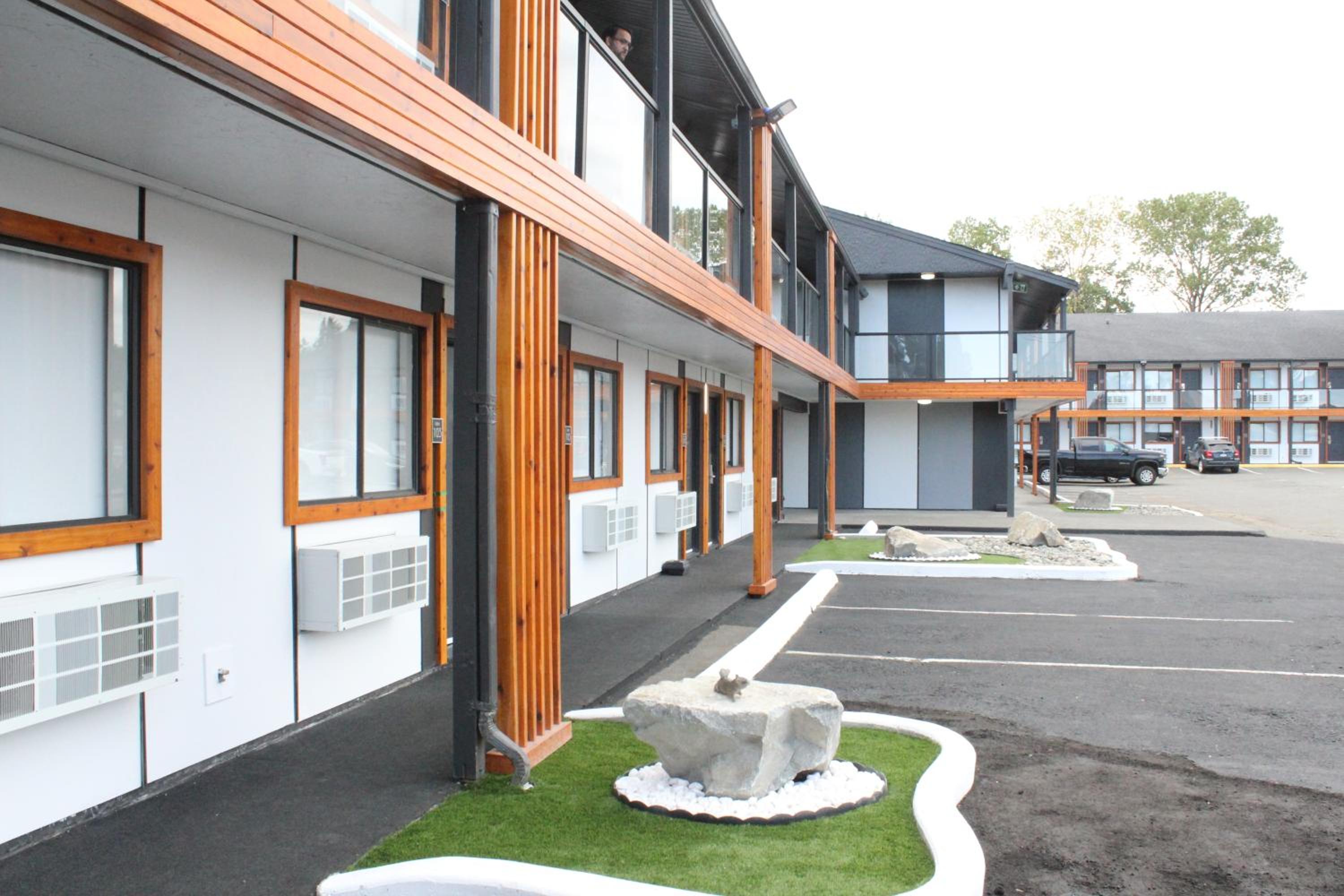 coast courtenay hotel