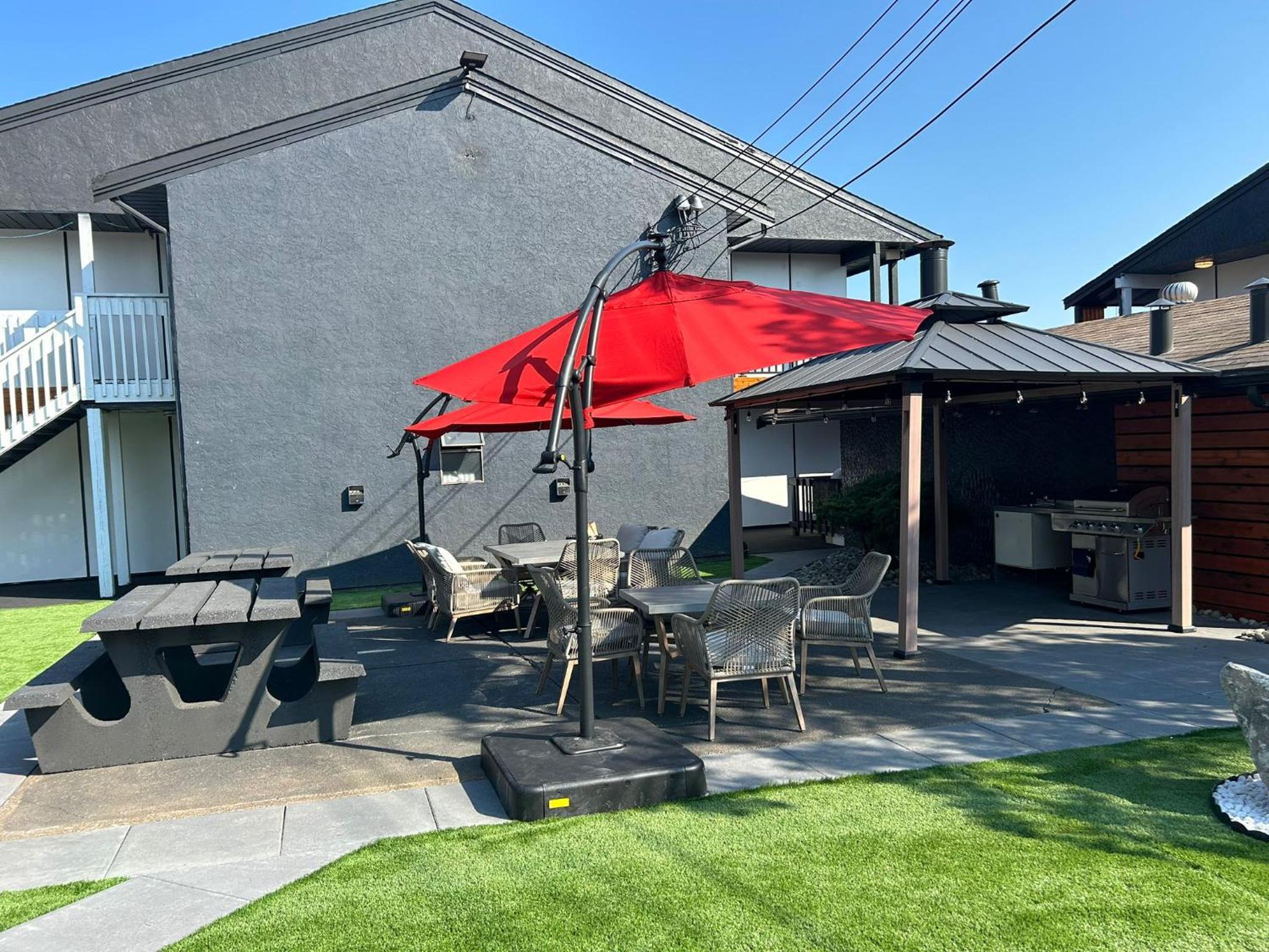 coast courtenay hotel