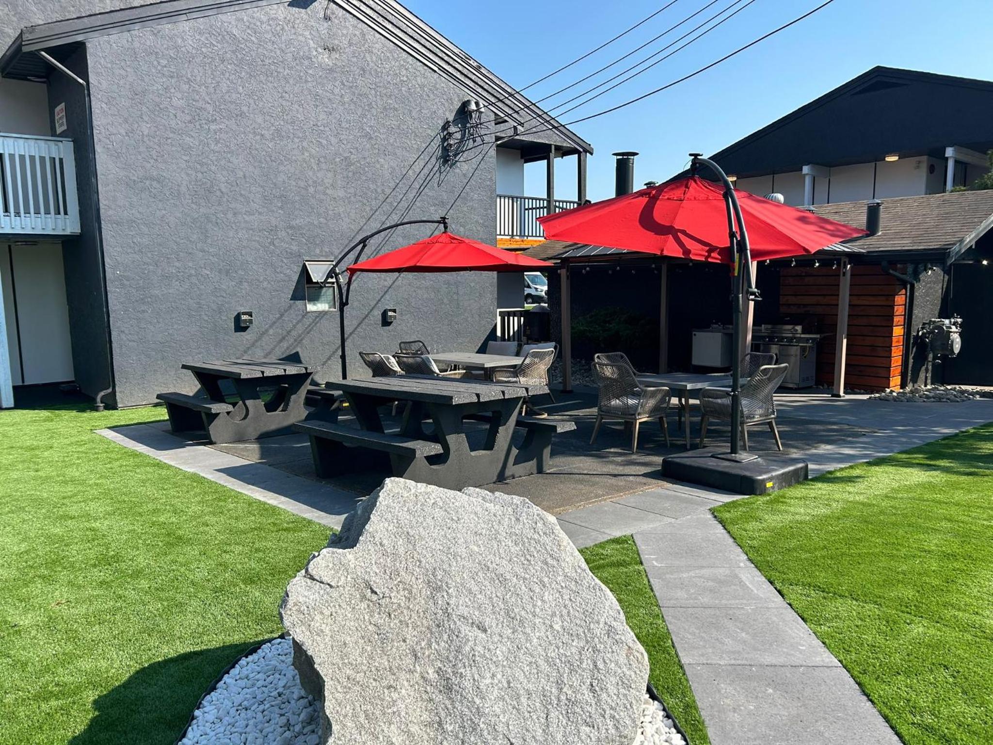 coast courtenay hotel