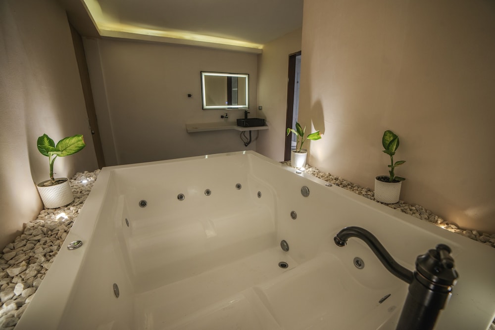 hotel bali at poblado