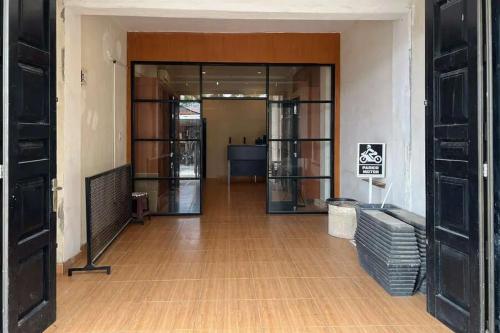 reddoorz near waterpark citra garden medan