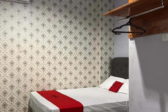 reddoorz near waterpark citra garden medan