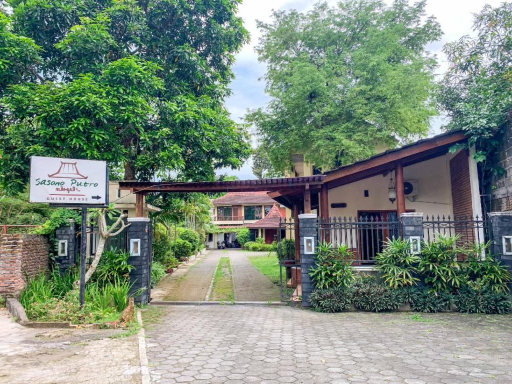 urbanview sasono putro condongcatur by reddoorz