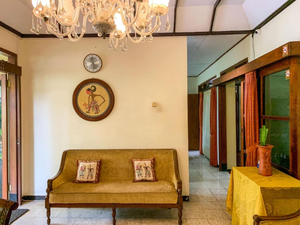 urbanview sasono putro condongcatur by reddoorz