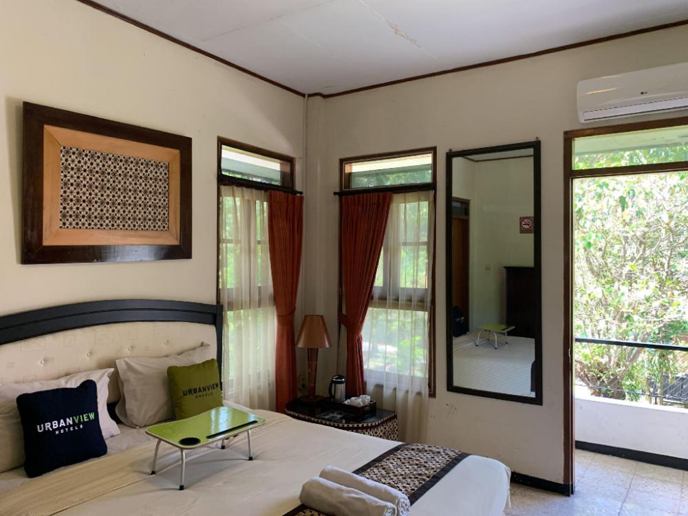 urbanview sasono putro condongcatur by reddoorz