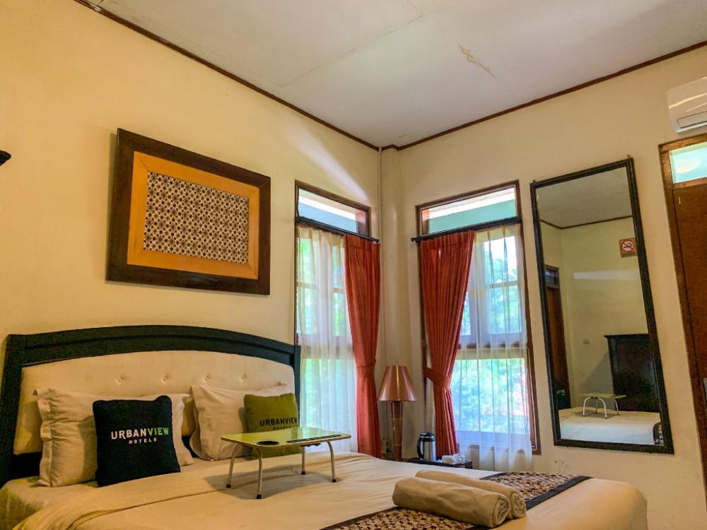 urbanview sasono putro condongcatur by reddoorz