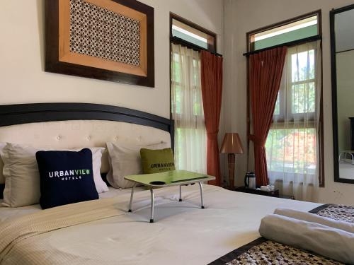 urbanview sasono putro condongcatur by reddoorz