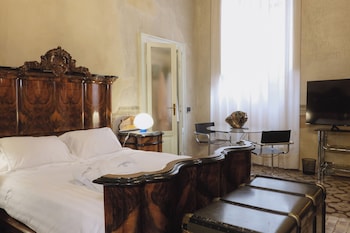 palazzo guazzoni zaccaria