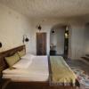 1811 cave hotel