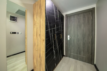 air barbaros hotel