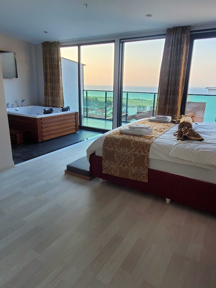 air barbaros hotel