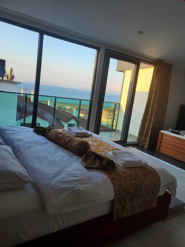 air barbaros hotel