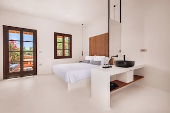 akre hotel