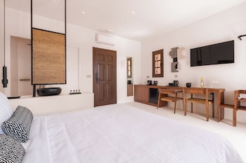 akre hotel