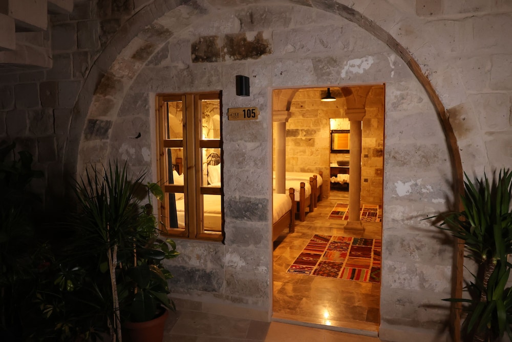 caverna hotel premium caves