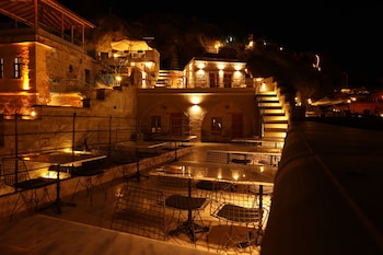 caverna hotel premium caves