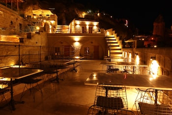 caverna hotel premium caves
