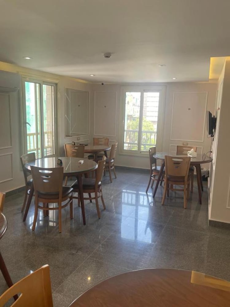 miramar evergreen hotel