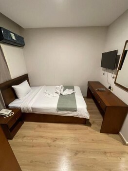 miramar evergreen hotel