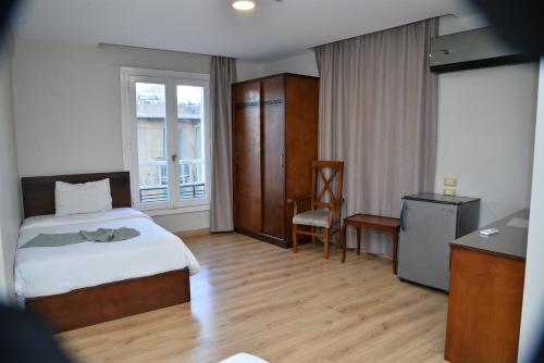 miramar evergreen hotel