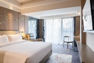 rezen select hotel lanzhou university 1st hospital