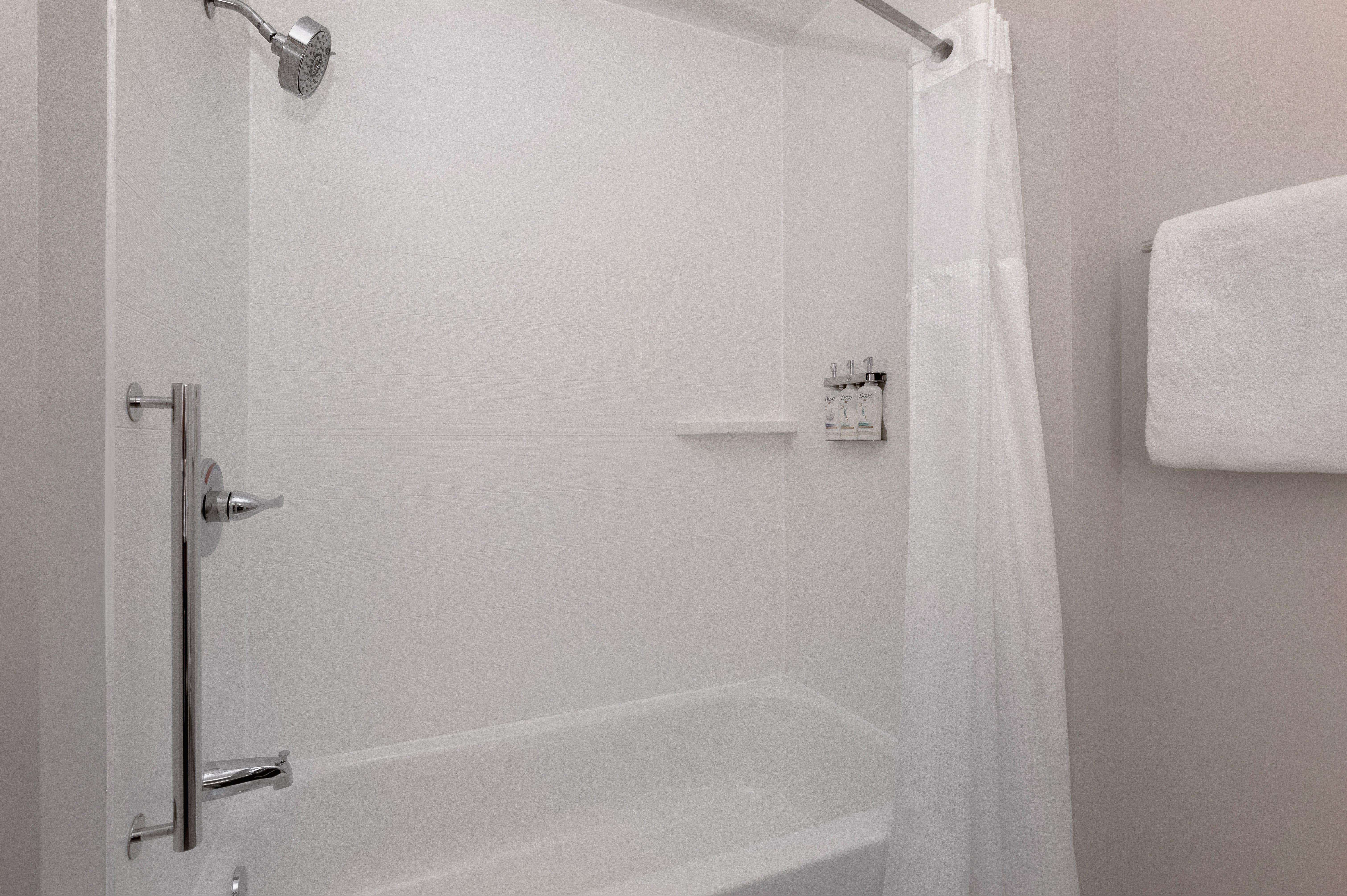 holiday inn express and suites alton st louis area
