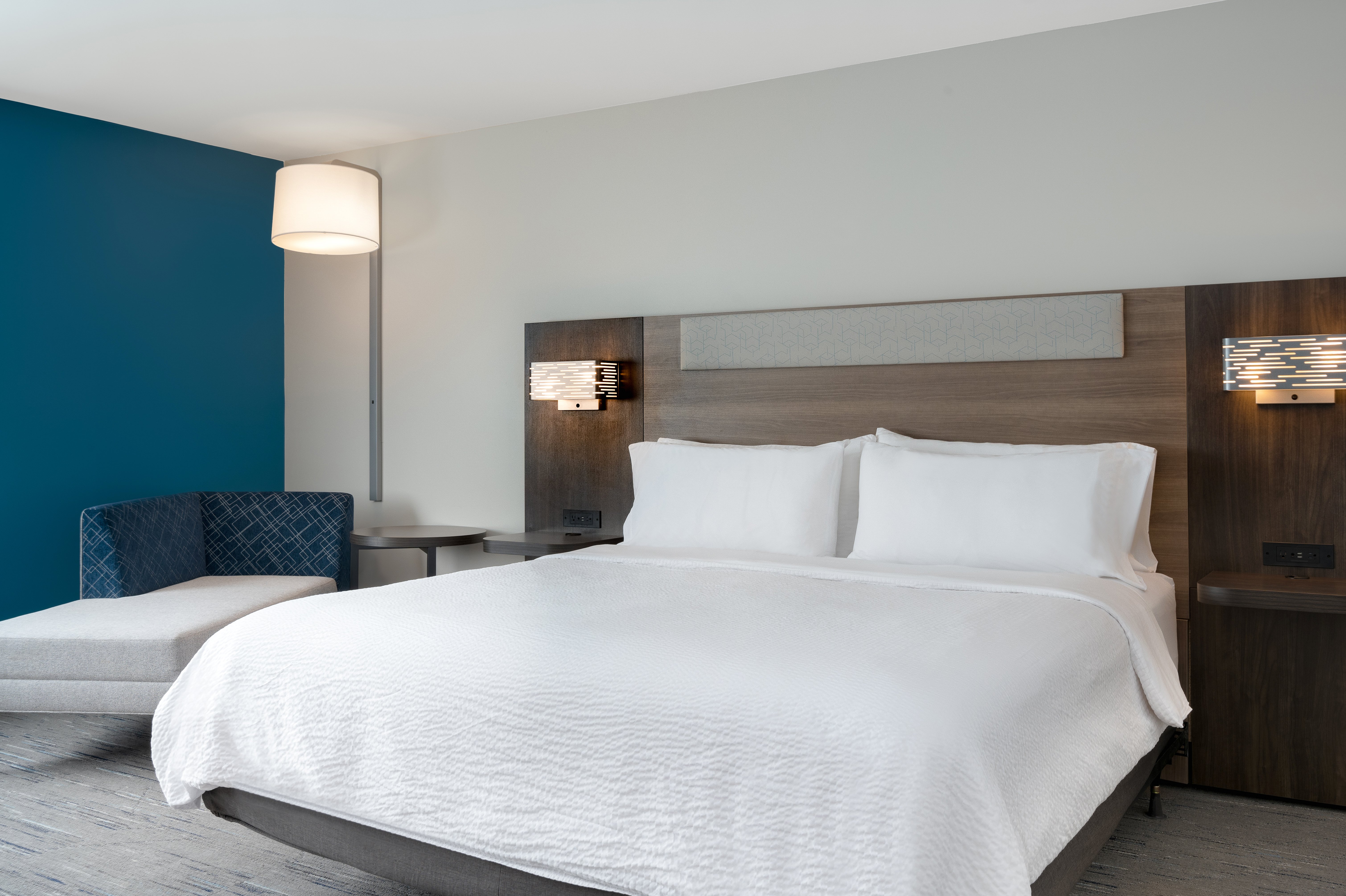 holiday inn express and suites alton st louis area