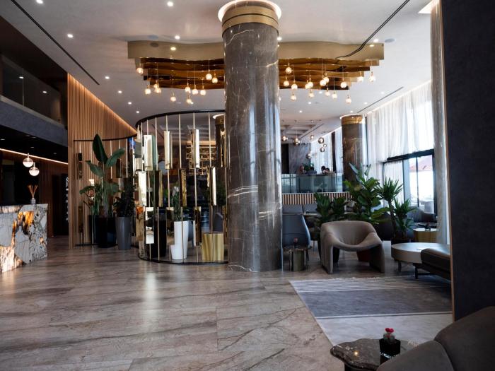 marinaj hotel