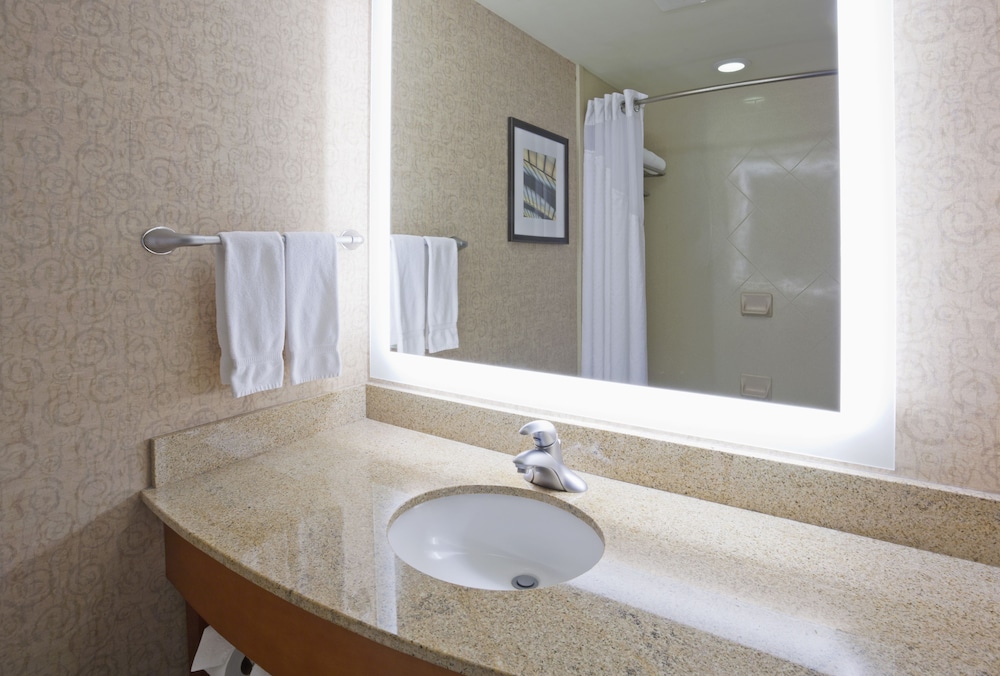 holiday inn hotel and suites maple grove nw mpls a