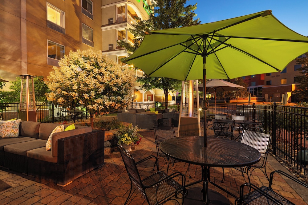 holiday inn hotel and suites maple grove nw mpls a