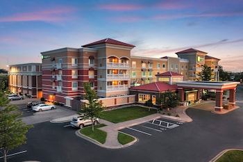 Holiday Inn Hotel And Suites Maple Grove Nw Mpls A,Hennepin County>>Brooklyn Park,3 star
