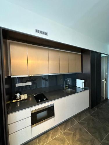 scarletz leisure suites klcc