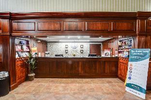 comfort suites outlet center