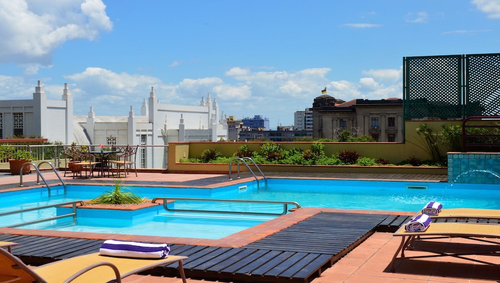 Pestana Rovuma,Machangulo>>Central C,4 star