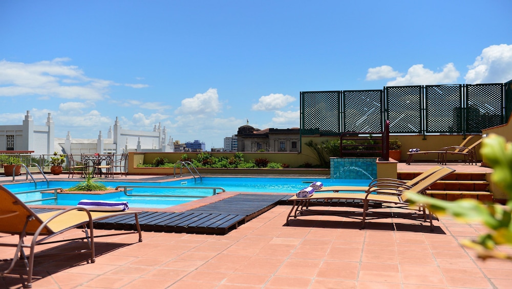 Pestana Rovuma,Machangulo>>Central C,4 star