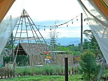 yellowstone camps resort khao yai