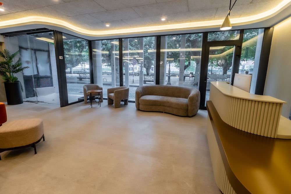 hotel corona de padron