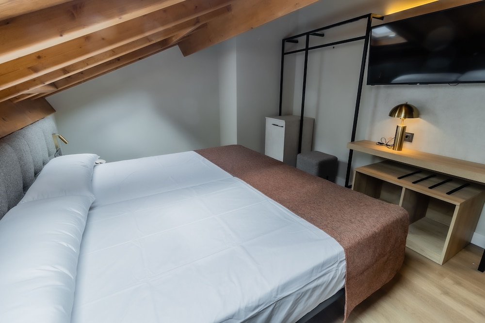 hotel corona de padron